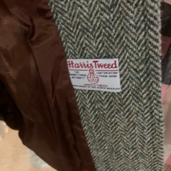 Harris Tweed jacket-Peter James - Picture 3 of 9